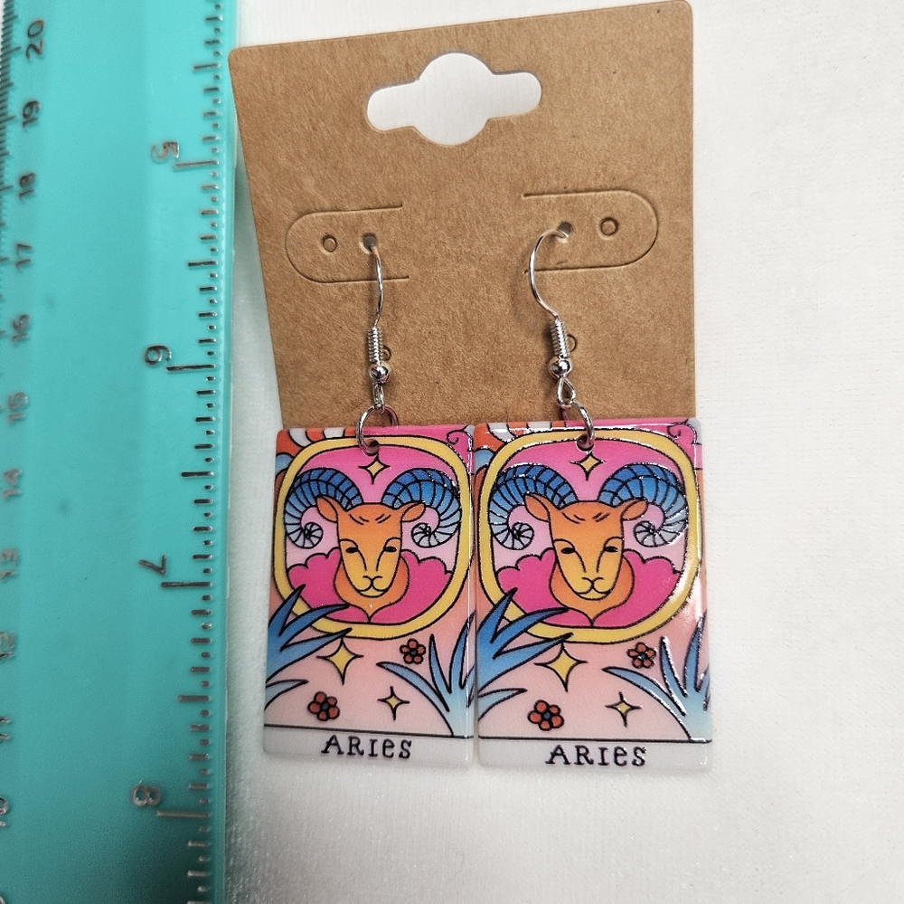Women's Horoscope Aries Tarot Card Square Pierced Earrings Colorful NWOT